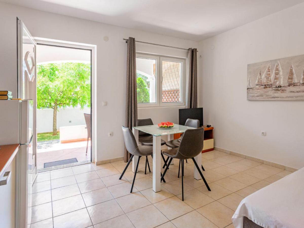 Apartment Tino - Zad511 By Interhome Sukosan Bagian luar foto